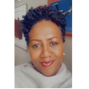 Meet your Posher, Val